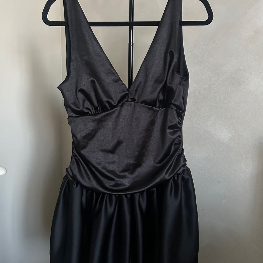 Windsor Classic Black Mini Dress